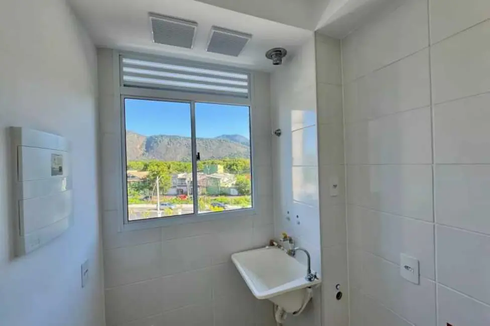 Foto 2 de Apartamento com 2 quartos à venda, 45m2 em Rio De Janeiro - RJ