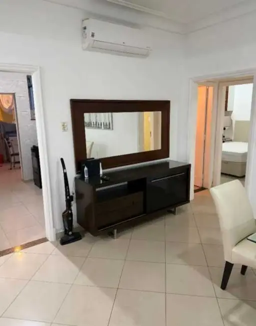Foto 4 de Apartamento com 3 quartos para alugar, 110m2 em Rio De Janeiro - RJ
