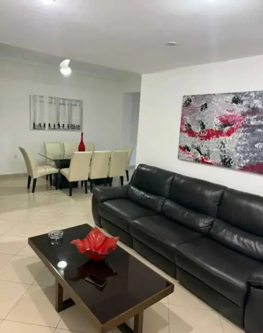Foto 2 de Apartamento com 3 quartos para alugar, 110m2 em Rio De Janeiro - RJ