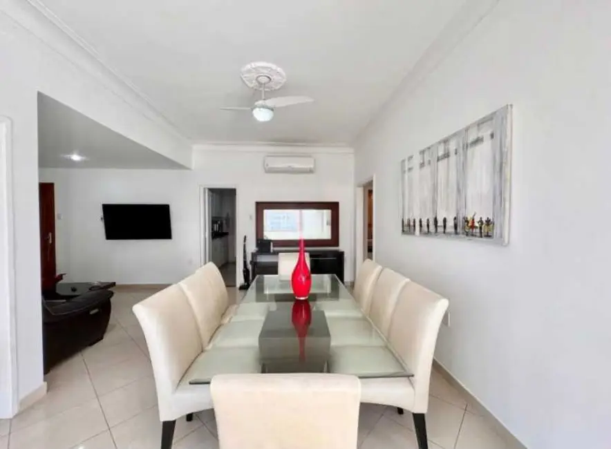 Apartamento com 3 quartos à venda e para alugar, 110m2 em Rio De Janeiro - RJ - imagem 3 Foto 3 de Apartamento com 3 quartos à venda e para alugar, 110m2 em Rio De Janeiro - RJ
