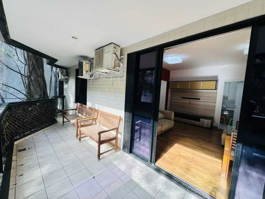 Apartamento com 3 quartos para alugar, 90m2 em Rio De Janeiro - RJ - imagem 8 Foto 8 de Apartamento com 3 quartos para alugar, 90m2 em Rio De Janeiro - RJ