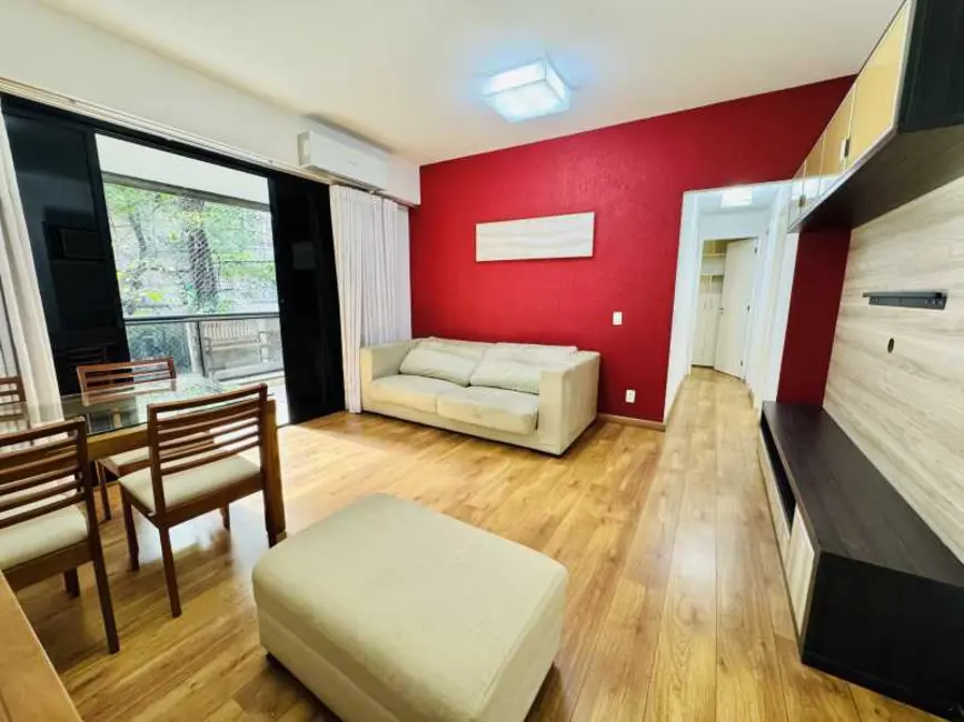 Apartamento com 3 quartos para alugar, 90m2 em Rio De Janeiro - RJ - imagem 2 Foto 2 de Apartamento com 3 quartos para alugar, 90m2 em Rio De Janeiro - RJ