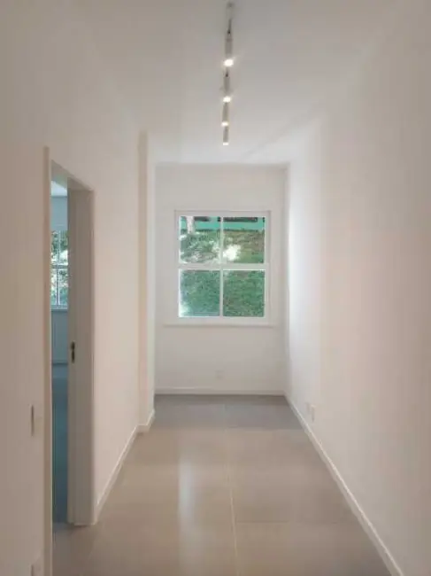 Foto 2 de Apartamento com 1 quarto à venda, 64m2 em Rio De Janeiro - RJ