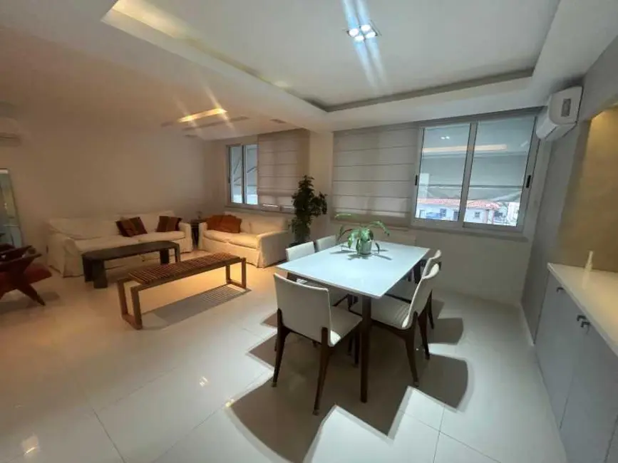 Apartamento com 3 quartos à venda, 109m2 em Rio De Janeiro - RJ - imagem 3 Foto 3 de Apartamento com 3 quartos à venda, 109m2 em Rio De Janeiro - RJ