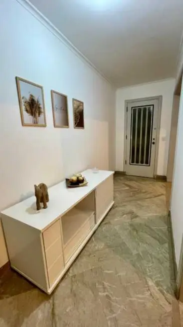 Foto 9 de Apartamento com 3 quartos para alugar, 190m2 em Rio De Janeiro - RJ