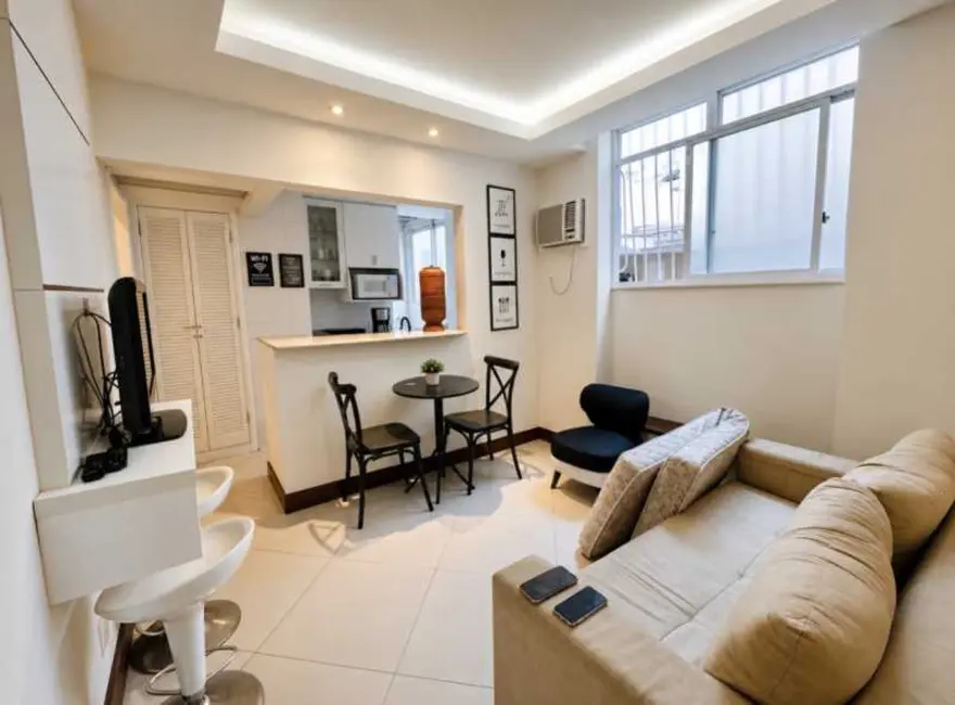 Foto 1 de Apartamento com 1 quarto para alugar, 47m2 em Rio De Janeiro - RJ