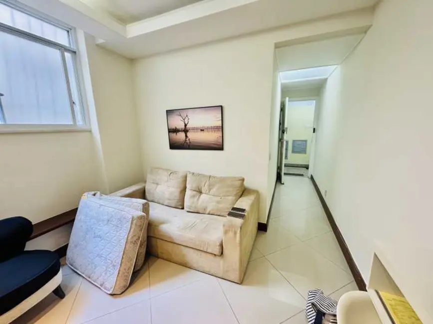 Foto 2 de Apartamento com 1 quarto para alugar, 47m2 em Rio De Janeiro - RJ