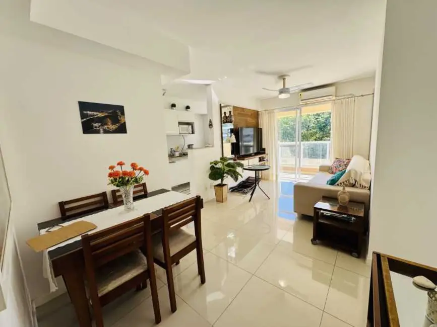 Apartamento com 2 quartos à venda e para alugar, 64m2 em Rio De Janeiro - RJ - imagem 2 Foto 2 de Apartamento com 2 quartos à venda e para alugar, 64m2 em Rio De Janeiro - RJ