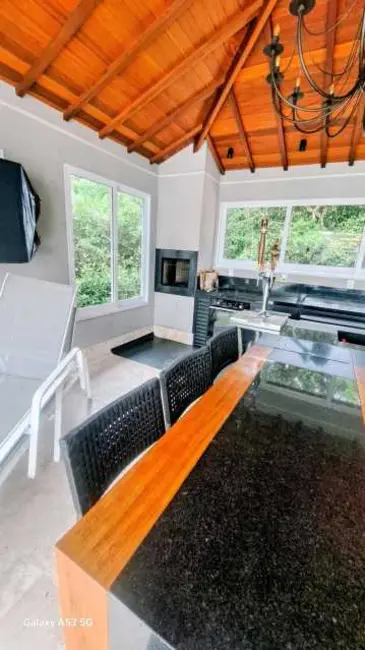 Casa de Condomínio com 3 quartos à venda, 300m2 em Armacao Dos Buzios - RJ - imagem 7 Foto 7 de Casa de Condomínio com 3 quartos à venda, 300m2 em Armacao Dos Buzios - RJ