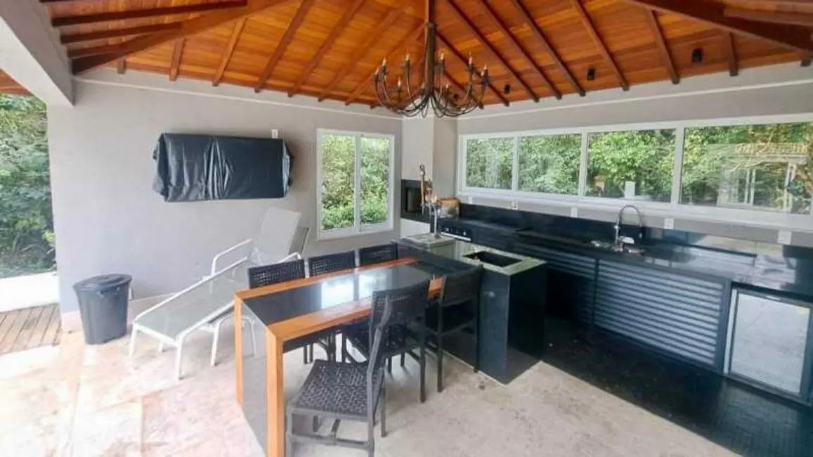 Casa de Condomínio com 3 quartos à venda, 300m2 em Armacao Dos Buzios - RJ - imagem 4 Foto 4 de Casa de Condomínio com 3 quartos à venda, 300m2 em Armacao Dos Buzios - RJ