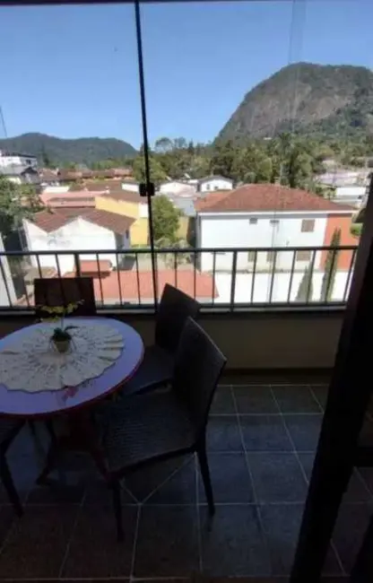 Apartamento com 3 quartos à venda, 130m2 em Teresopolis - RJ - imagem 2 Foto 2 de Apartamento com 3 quartos à venda, 130m2 em Teresopolis - RJ