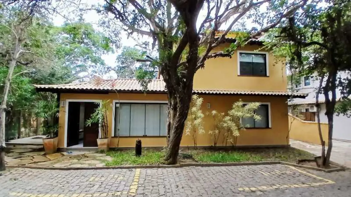 Foto 1 de Casa de Condomínio com 4 quartos à venda e para alugar, 148m2 em Armacao Dos Buzios - RJ