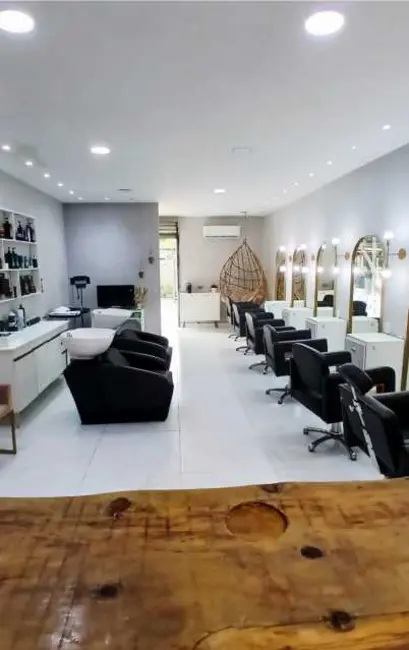 Foto 1 de Loja à venda, 60m2 em Armacao Dos Buzios - RJ