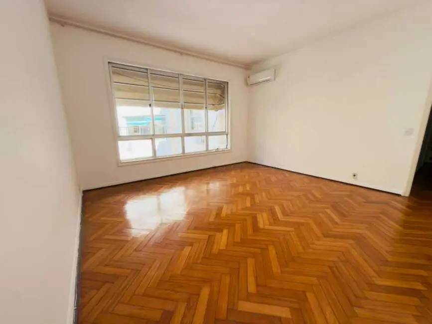 Foto 3 de Apartamento com 3 quartos à venda, 107m2 em Rio De Janeiro - RJ