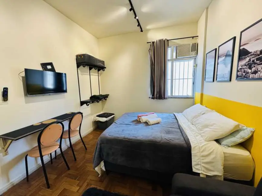 Apartamento com 1 quarto para alugar, 30m2 em Rio De Janeiro - RJ - imagem 3 Foto 3 de Apartamento com 1 quarto para alugar, 30m2 em Rio De Janeiro - RJ