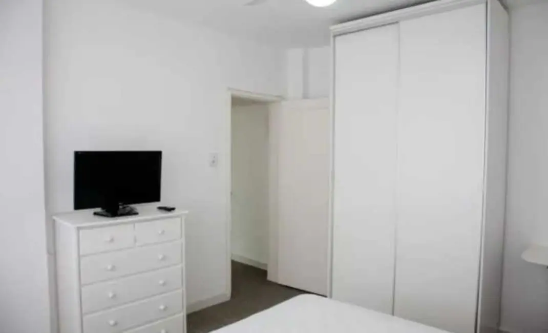 Apartamento com 1 quarto para alugar, 50m2 em Rio De Janeiro - RJ - imagem 5 Foto 5 de Apartamento com 1 quarto para alugar, 50m2 em Rio De Janeiro - RJ