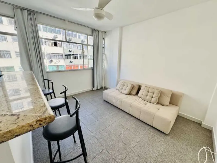Foto 3 de Apartamento com 1 quarto para alugar, 50m2 em Rio De Janeiro - RJ