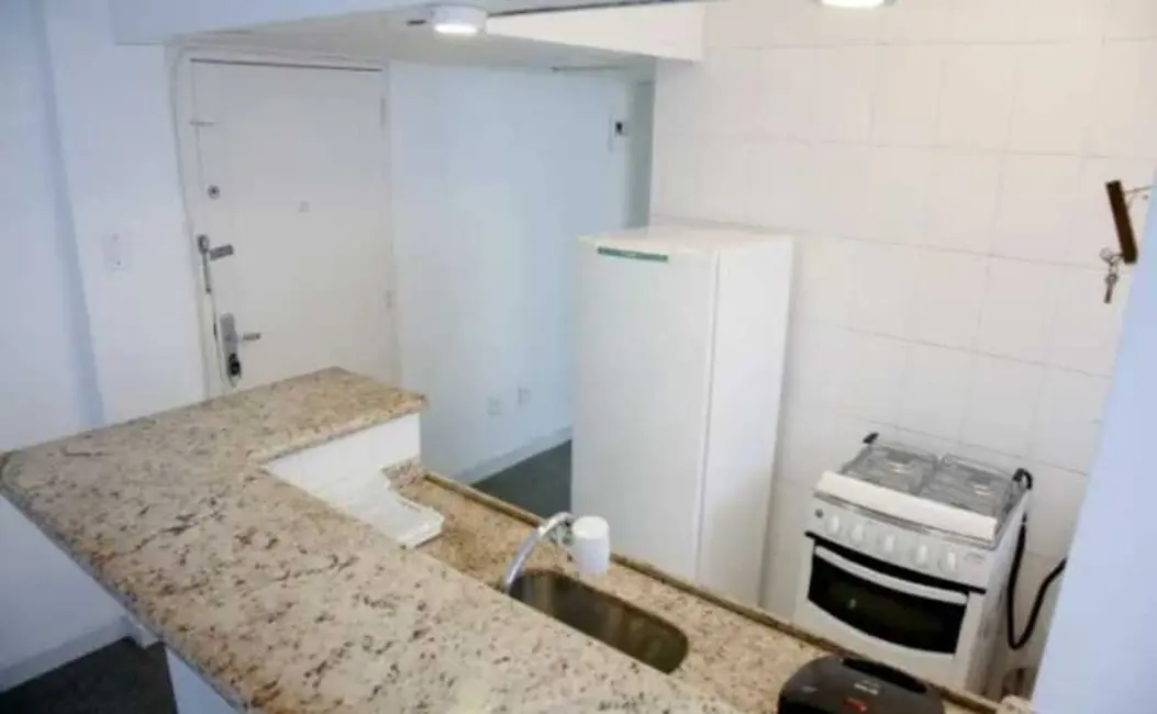 Apartamento com 1 quarto para alugar, 50m2 em Rio De Janeiro - RJ - imagem 9 Foto 9 de Apartamento com 1 quarto para alugar, 50m2 em Rio De Janeiro - RJ