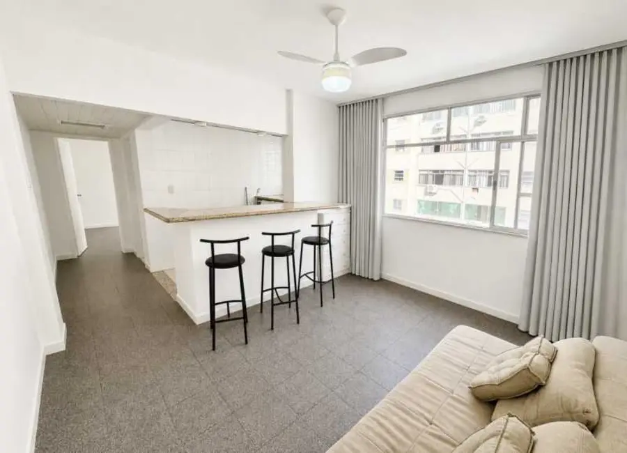 Foto 1 de Apartamento com 1 quarto para alugar, 50m2 em Rio De Janeiro - RJ