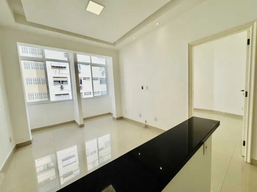 Foto 9 de Apartamento com 1 quarto à venda e para alugar, 56m2 em Rio De Janeiro - RJ
