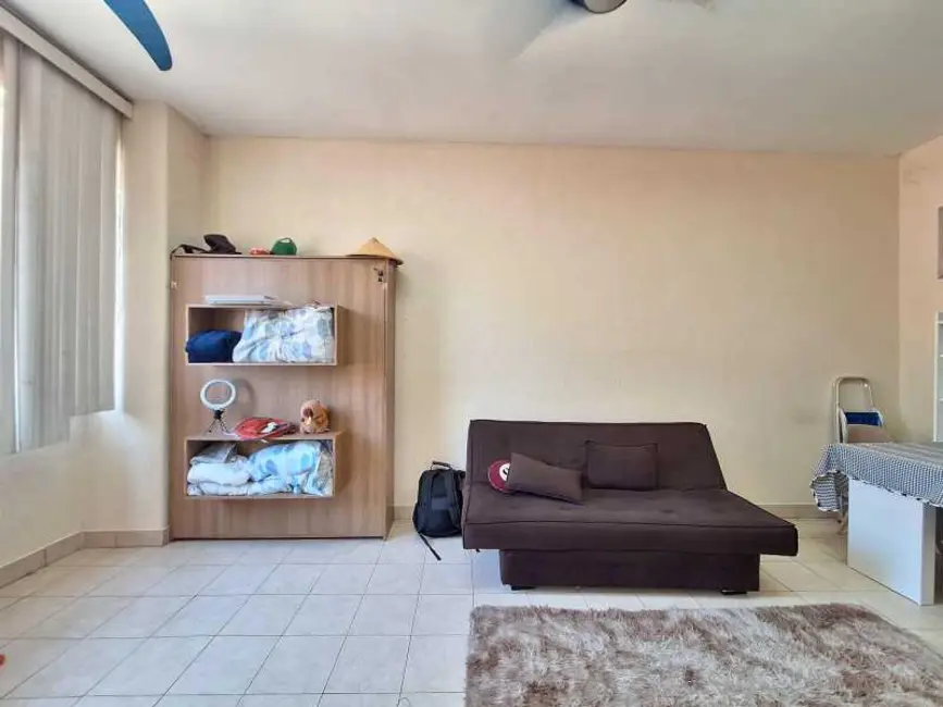 Foto 3 de Apartamento com 1 quarto à venda, 33m2 em Rio De Janeiro - RJ