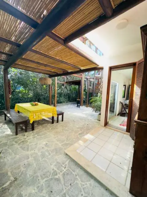 Foto 5 de Casa de Condomínio com 4 quartos à venda, 300m2 em Armacao Dos Buzios - RJ