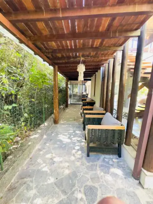 Foto 4 de Casa de Condomínio com 4 quartos à venda, 300m2 em Armacao Dos Buzios - RJ