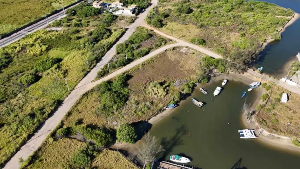Terreno / Lote à venda, 658m2 em Armacao Dos Buzios - RJ - imagem 9 Foto 9 de Terreno / Lote à venda, 658m2 em Armacao Dos Buzios - RJ