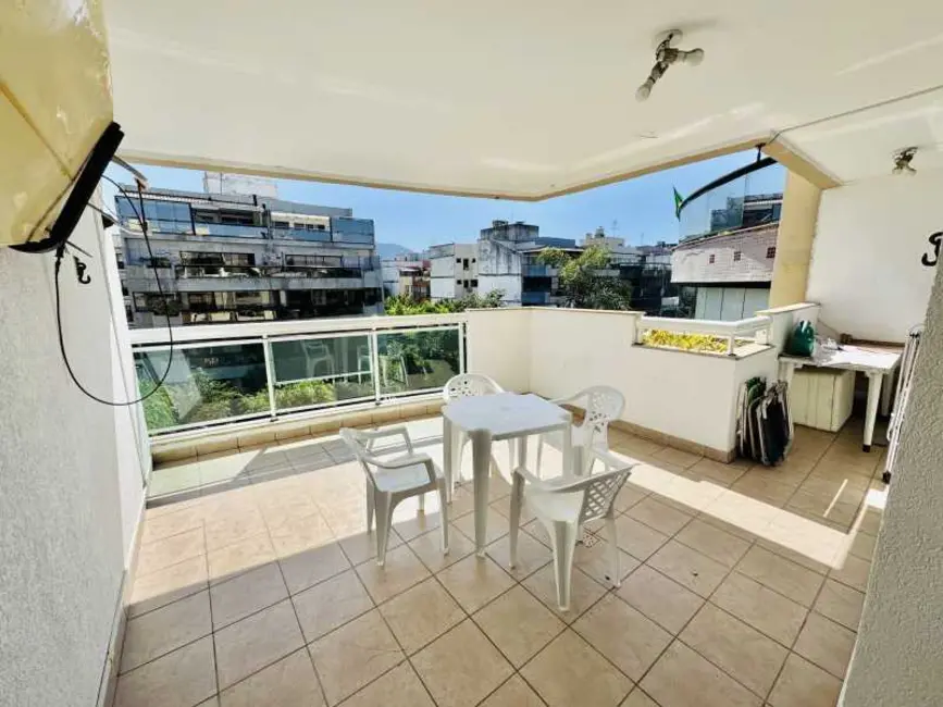 Apartamento com 2 quartos à venda, 90m2 em Rio De Janeiro - RJ - imagem 2 Foto 2 de Apartamento com 2 quartos à venda, 90m2 em Rio De Janeiro - RJ