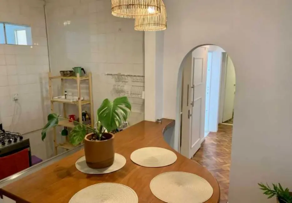 Foto 3 de Apartamento com 2 quartos para alugar, 90m2 em Rio De Janeiro - RJ