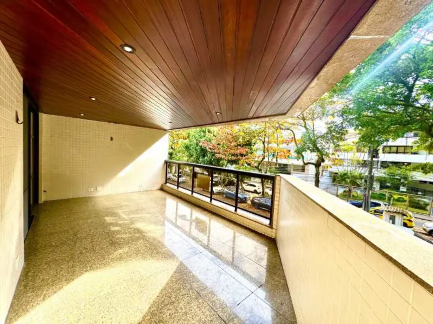 Foto 1 de Apartamento com 2 quartos para alugar, 115m2 em Rio De Janeiro - RJ