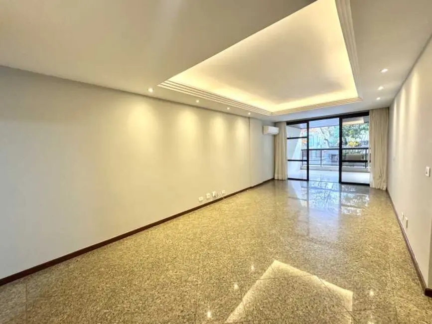 Foto 3 de Apartamento com 2 quartos para alugar, 115m2 em Rio De Janeiro - RJ