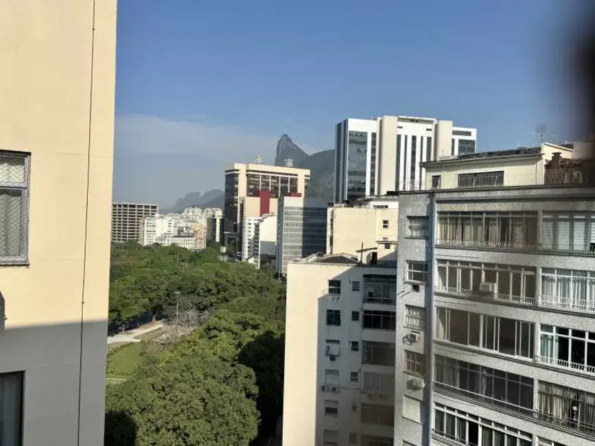 Foto 3 de Apartamento com 2 quartos à venda e para alugar, 98m2 em Rio De Janeiro - RJ