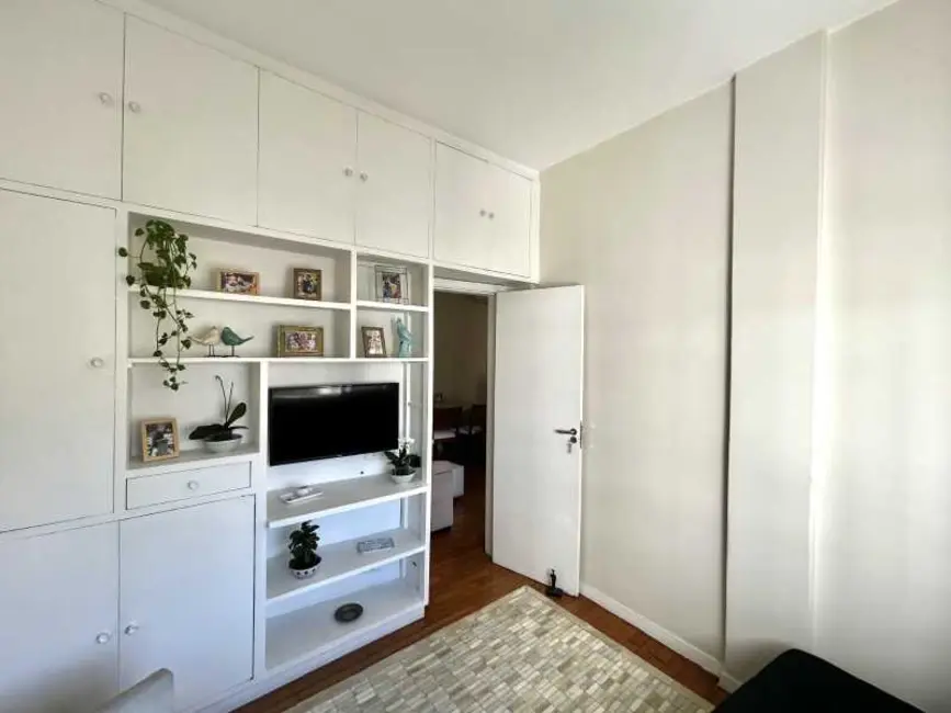 Apartamento com 2 quartos à venda, 68m2 em Rio De Janeiro - RJ - imagem 7 Foto 7 de Apartamento com 2 quartos à venda, 68m2 em Rio De Janeiro - RJ