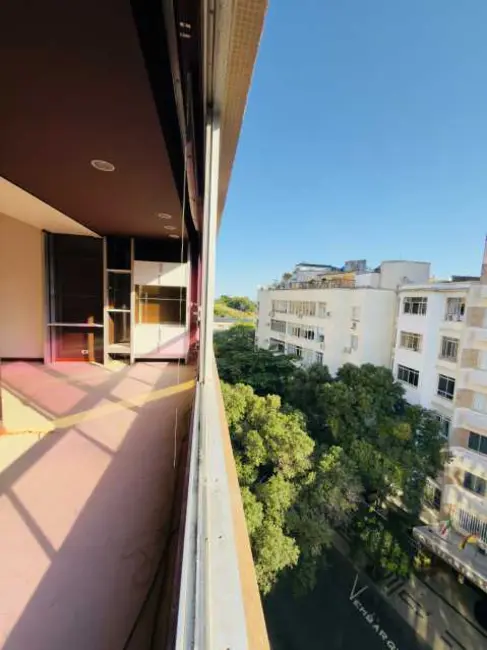 Foto 1 de Apartamento com 3 quartos à venda, 180m2 em Rio De Janeiro - RJ