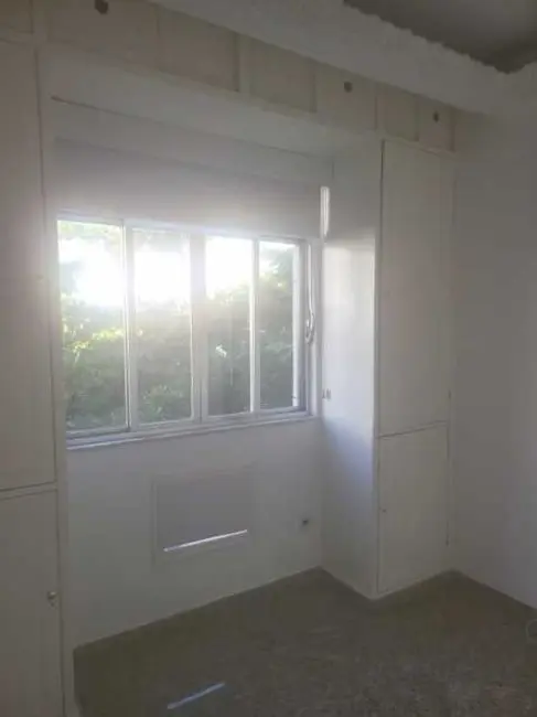 Foto 9 de Apartamento com 3 quartos para alugar, 95m2 em Rio De Janeiro - RJ