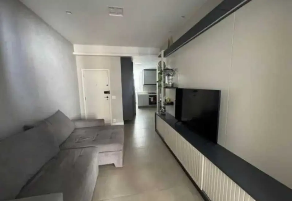 Foto 2 de Apartamento com 1 quarto para alugar, 68m2 em Rio De Janeiro - RJ