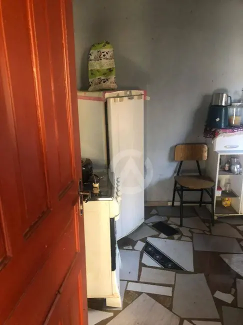 Foto 4 de Casa com 3 quartos à venda, 200m2 em Jardim Yara, Pouso Alegre - MG