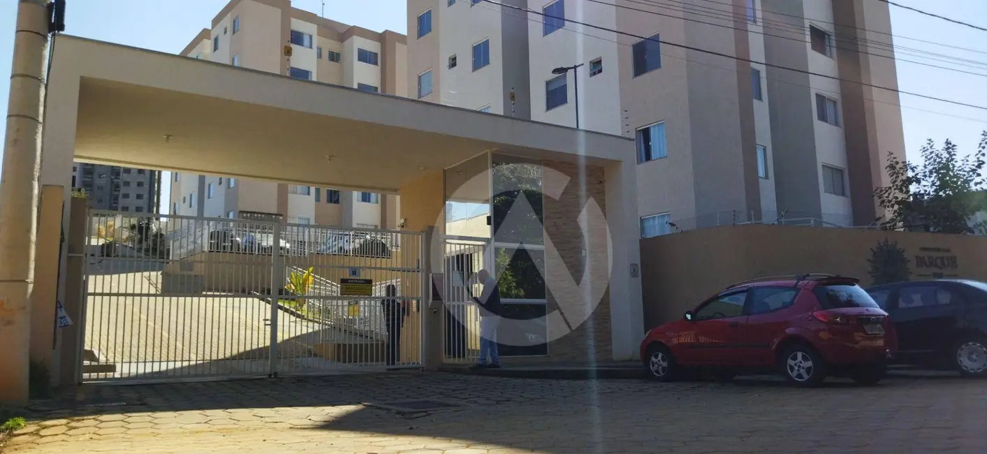 Foto 1 de Apartamento com 2 quartos à venda, 48m2 em Residencial Santa Branca, Pouso Alegre - MG