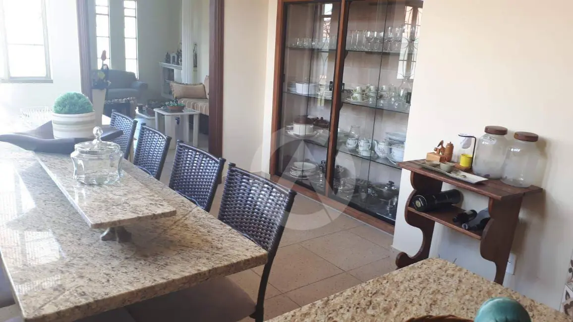 Foto 8 de Casa com 2 quartos à venda, 240m2 em Jardim Aureliano, Pouso Alegre - MG