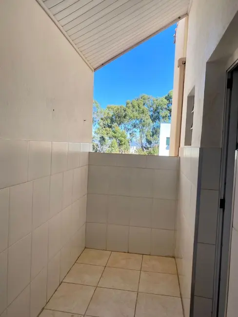 Foto 2 de Apartamento com 2 quartos à venda, 66m2 em Pão de Açúcar, Pouso Alegre - MG