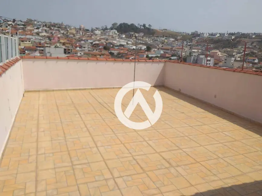 Foto 3 de Casa com 2 quartos à venda, 170m2 em Jardim Europa, Pouso Alegre - MG