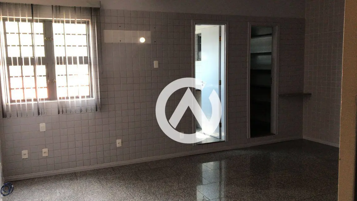 Sala Comercial à venda, 45m2 em Centro, Pouso Alegre - MG - imagem 5 Foto 5 de Sala Comercial à venda, 45m2 em Centro, Pouso Alegre - MG