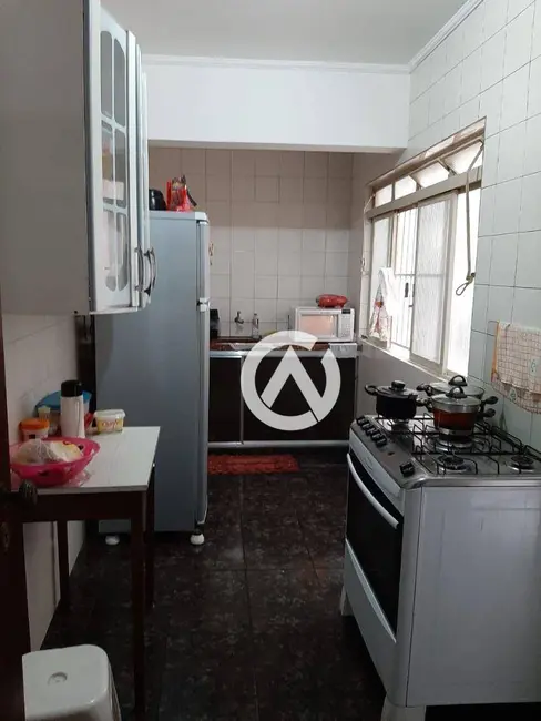 Apartamento com 2 quartos à venda, 71m2 em Centro, Pouso Alegre - MG - imagem 6 Foto 6 de Apartamento com 2 quartos à venda, 71m2 em Centro, Pouso Alegre - MG