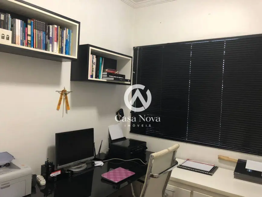 Foto 5 de Casa com 3 quartos à venda, 144m2 em Jardim Olímpico, Pouso Alegre - MG