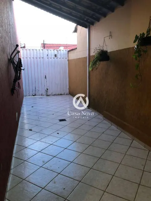 Foto 4 de Casa com 3 quartos à venda, 144m2 em Jardim Olímpico, Pouso Alegre - MG