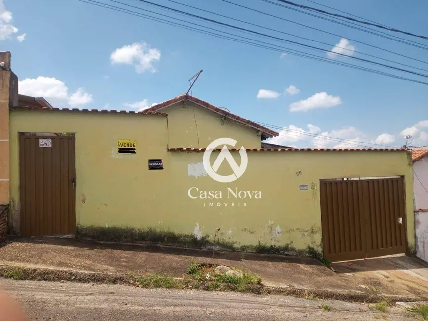 Casa com 2 quartos à venda, 200m2 em Morumbi, Pouso Alegre - MG - imagem 2 Foto 2 de Casa com 2 quartos à venda, 200m2 em Morumbi, Pouso Alegre - MG