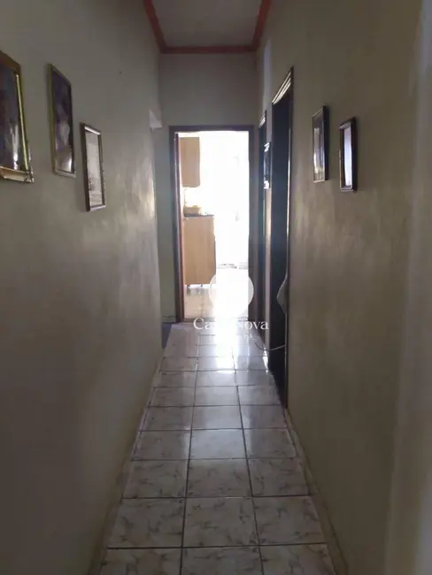 Casa com 3 quartos à venda, 217m2 em Foch I, Pouso Alegre - MG - imagem 9 Foto 9 de Casa com 3 quartos à venda, 217m2 em Foch I, Pouso Alegre - MG