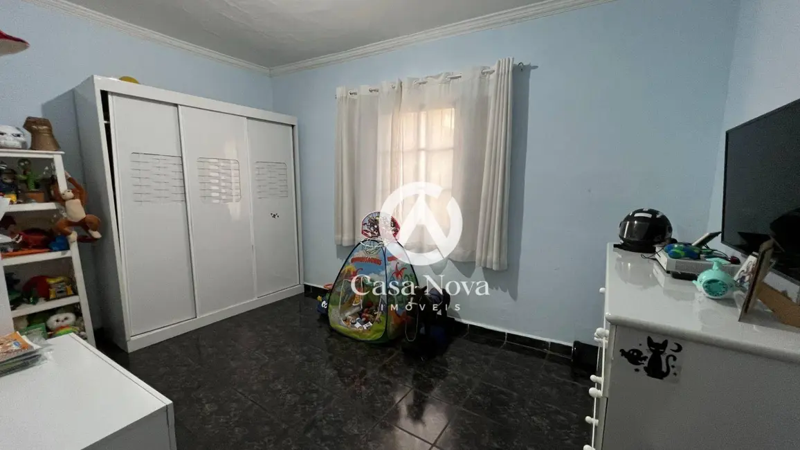 Foto 9 de Casa com 3 quartos à venda, 218m2 em Santo Antônio, Pouso Alegre - MG