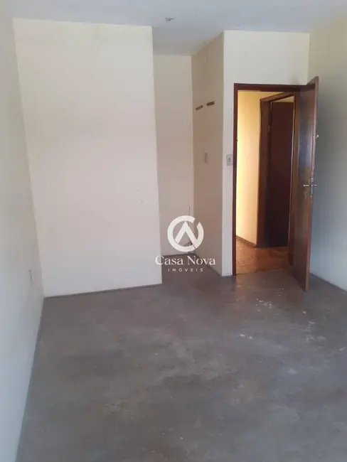 Foto 4 de Casa com 3 quartos à venda, 119m2 em Jardim Noronha, Pouso Alegre - MG